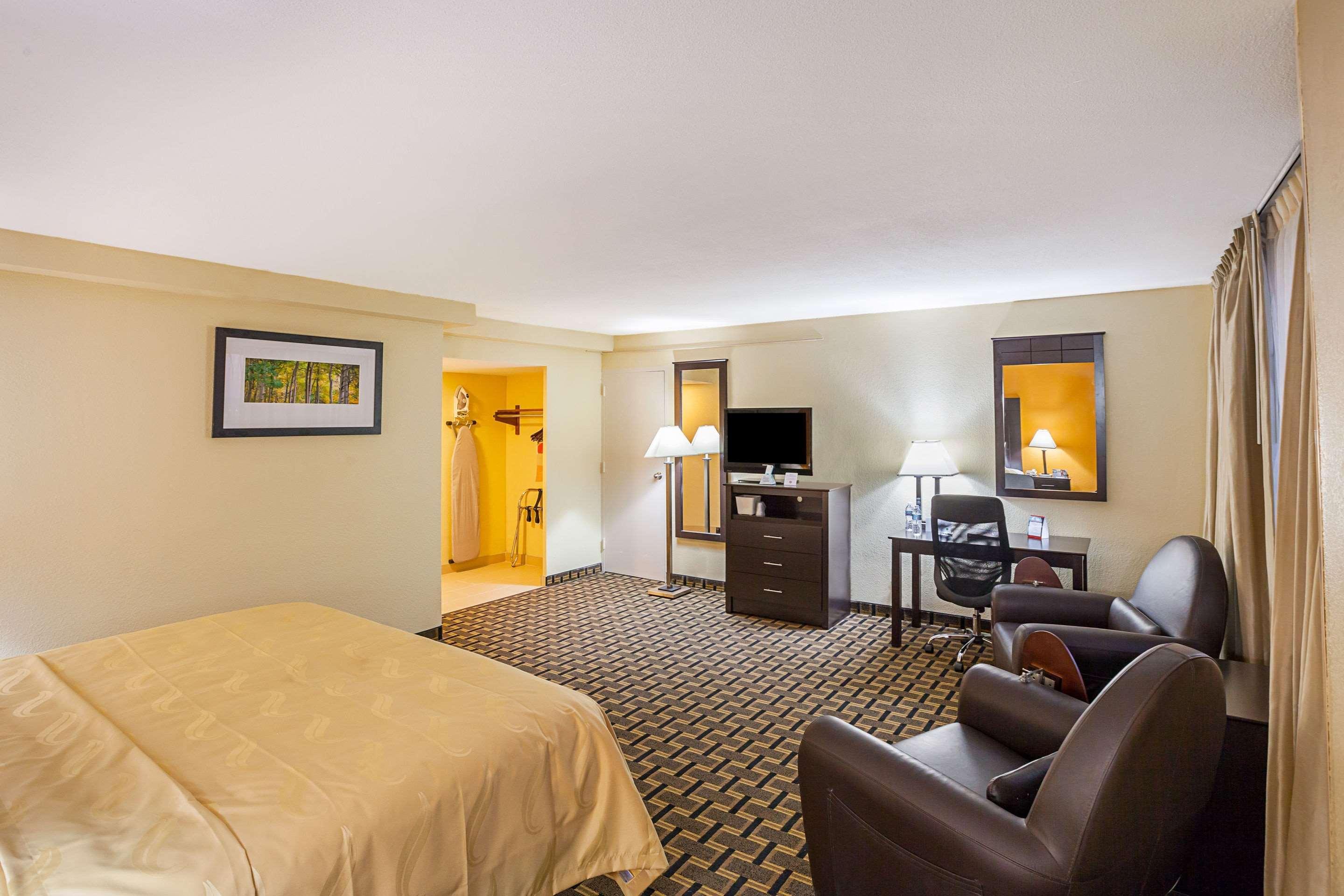 Quality Inn & Suites Cincinnati Luaran gambar