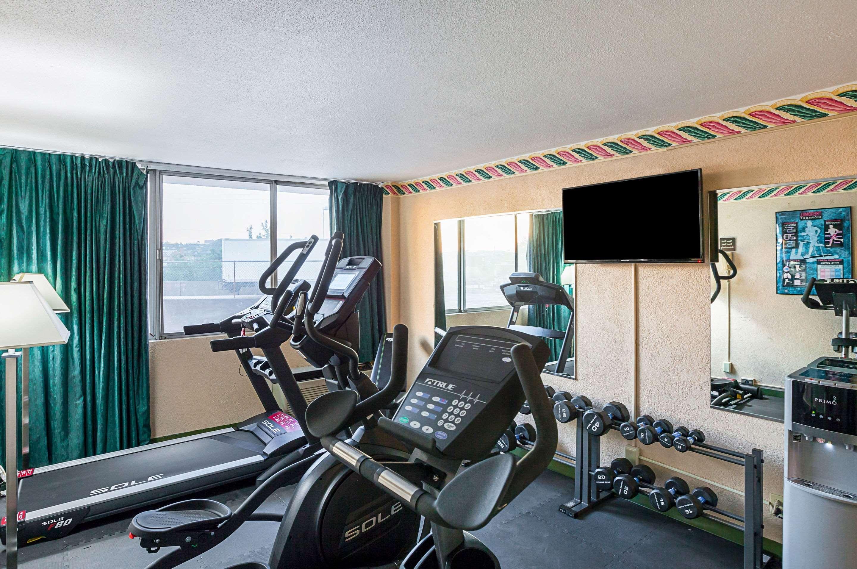 Quality Inn & Suites Cincinnati Luaran gambar