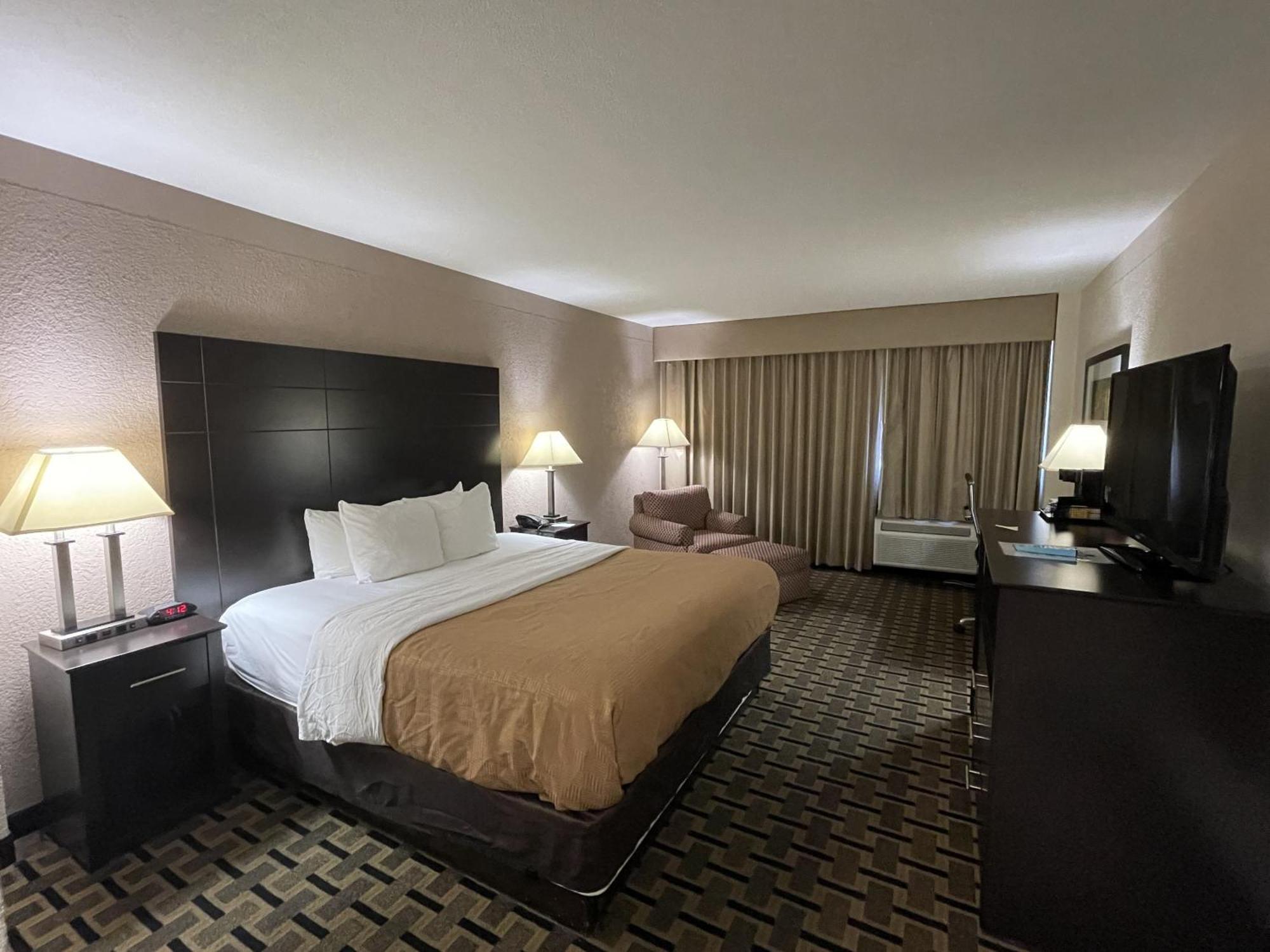 Quality Inn & Suites Cincinnati Luaran gambar