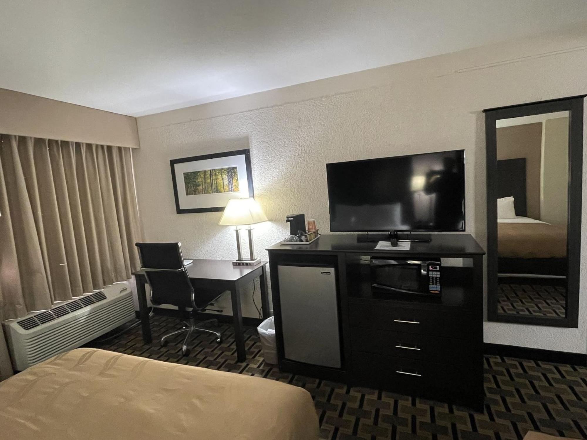 Quality Inn & Suites Cincinnati Luaran gambar